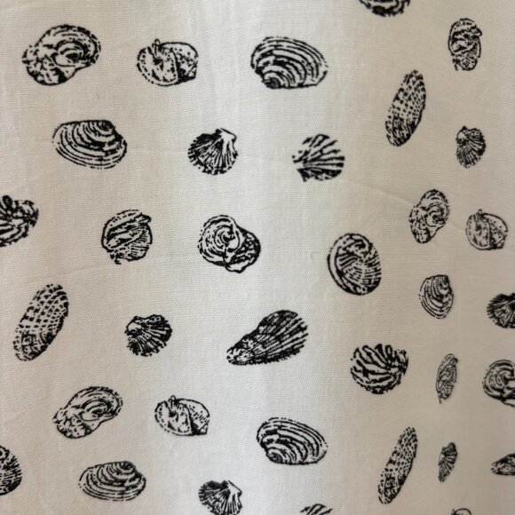 Twee 80s Vintage Seashell Short Sleeve Blouse Essay by Sharon Anthony MEDIUM - Picture 3 of 6